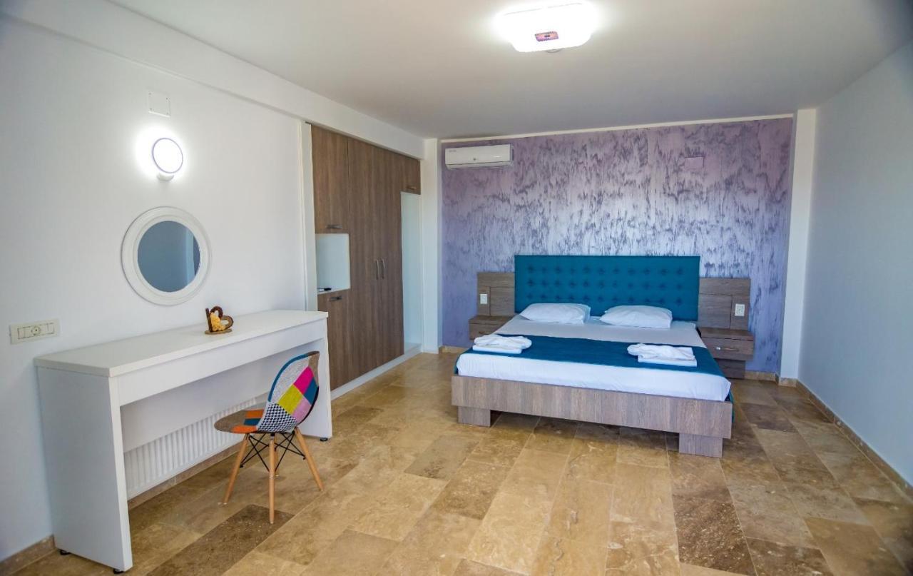 Blue Border Hotel Vama Veche Bagian luar foto