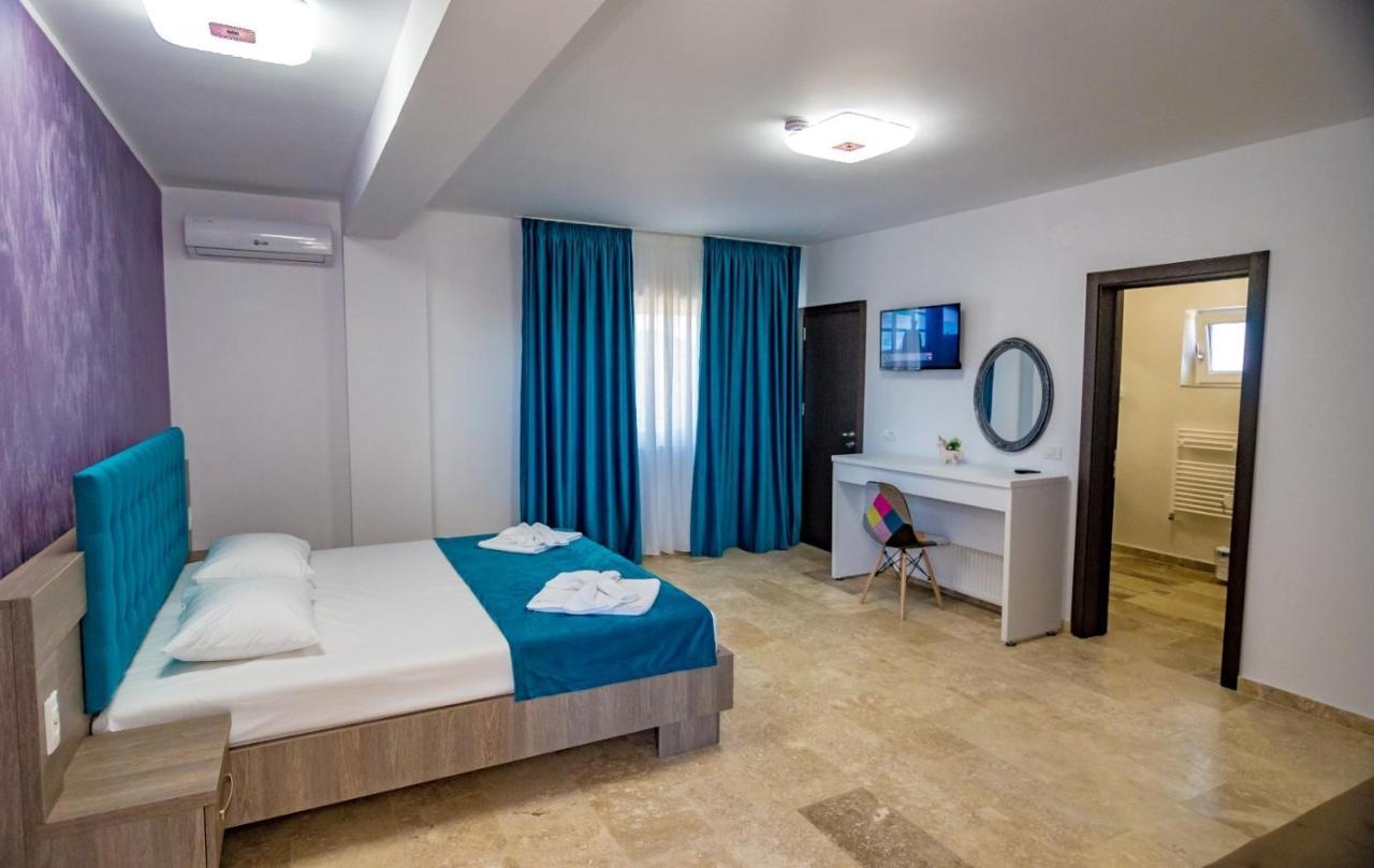 Blue Border Hotel Vama Veche Bagian luar foto